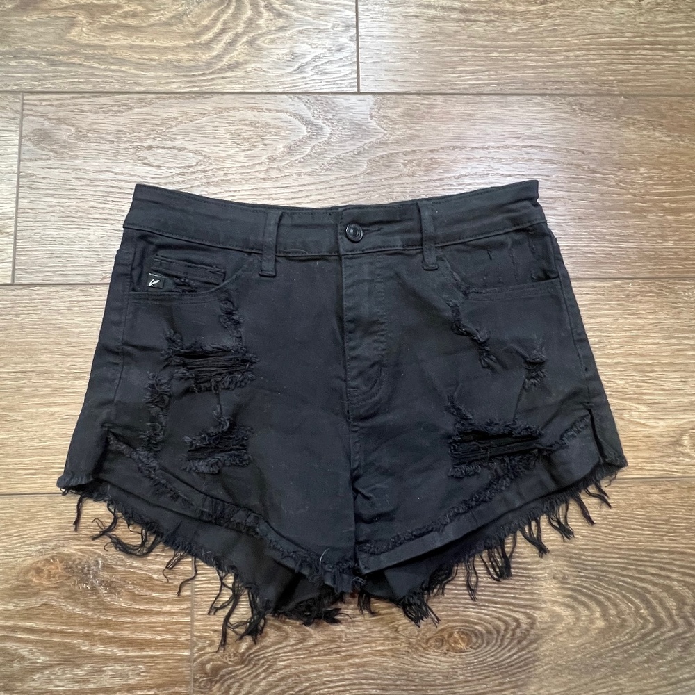 KanCan Distressed Raw Hem Women's Black Denim Shorts, 3" Inseam, 27/W7